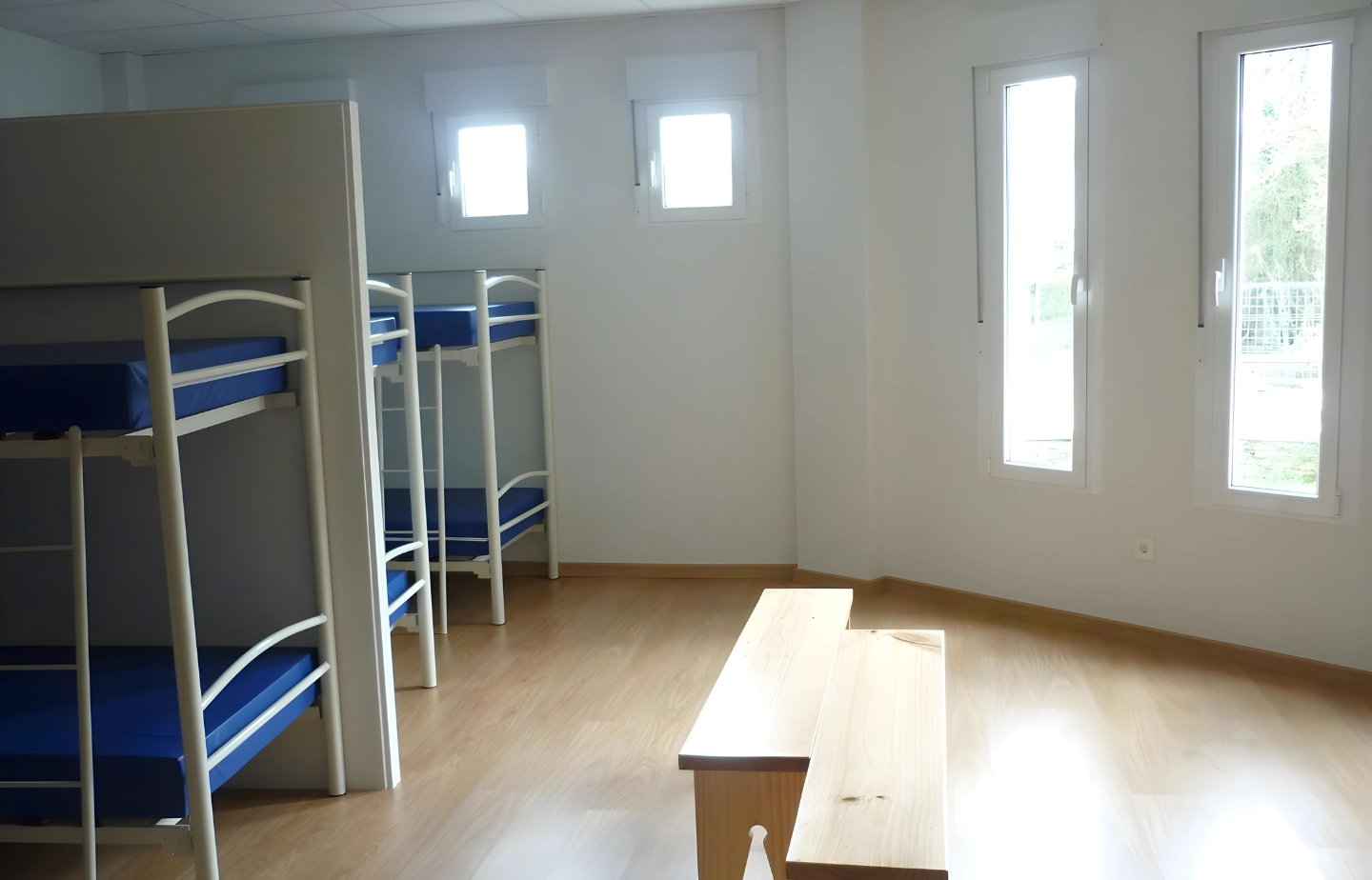 Bunk bed in shared mixed room